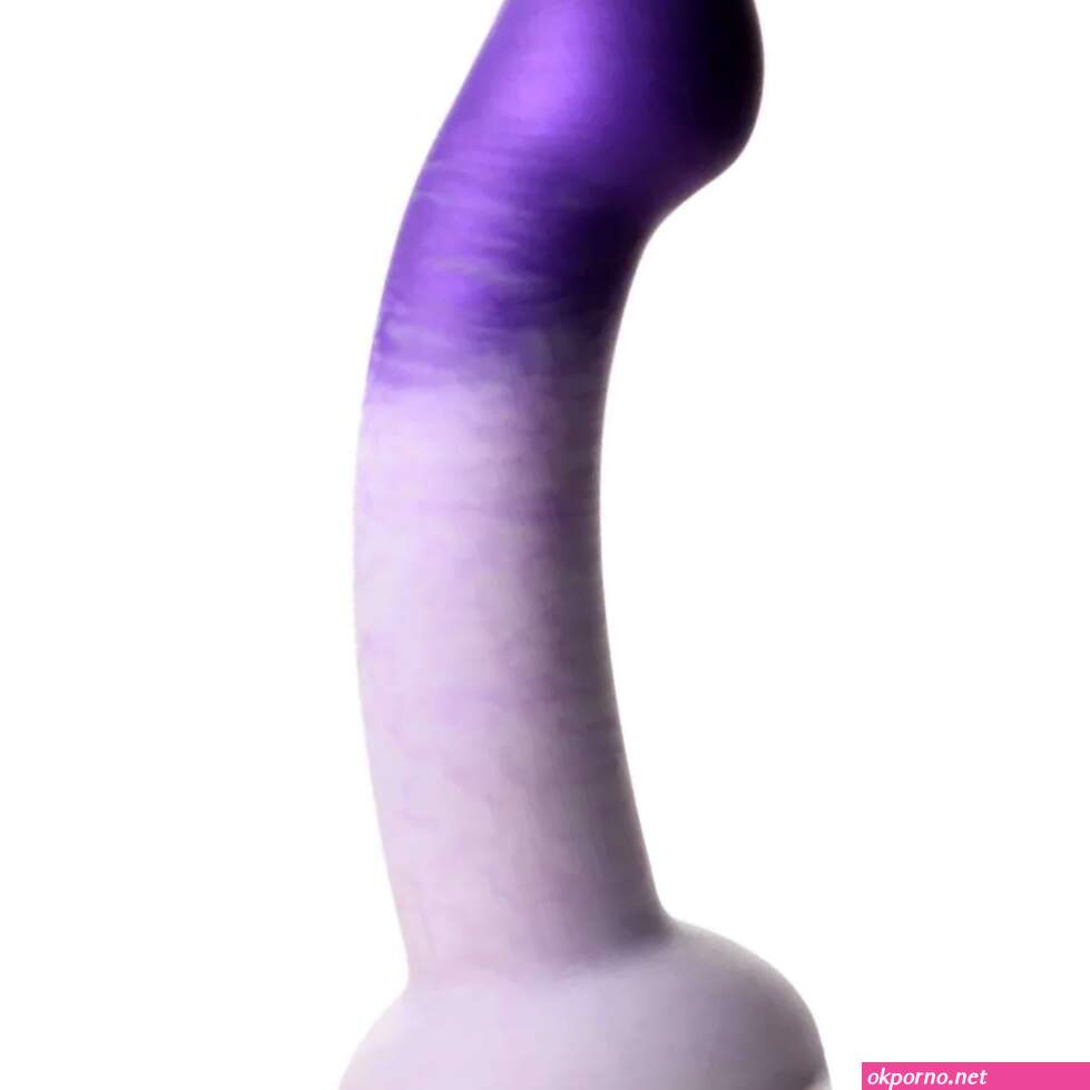Dildo ridesolo