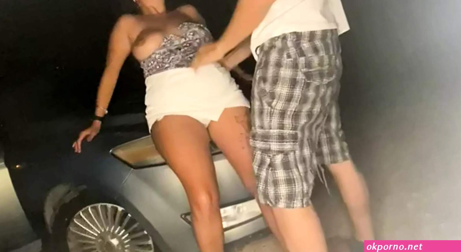 Fuck in street