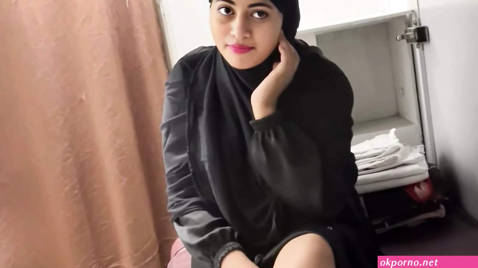 Muslim train time sexy