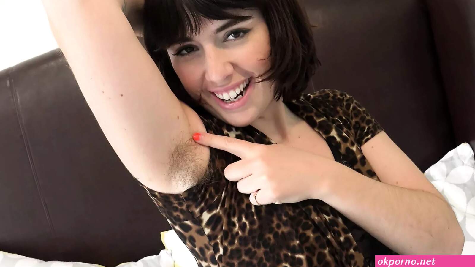 Hairy legs porn