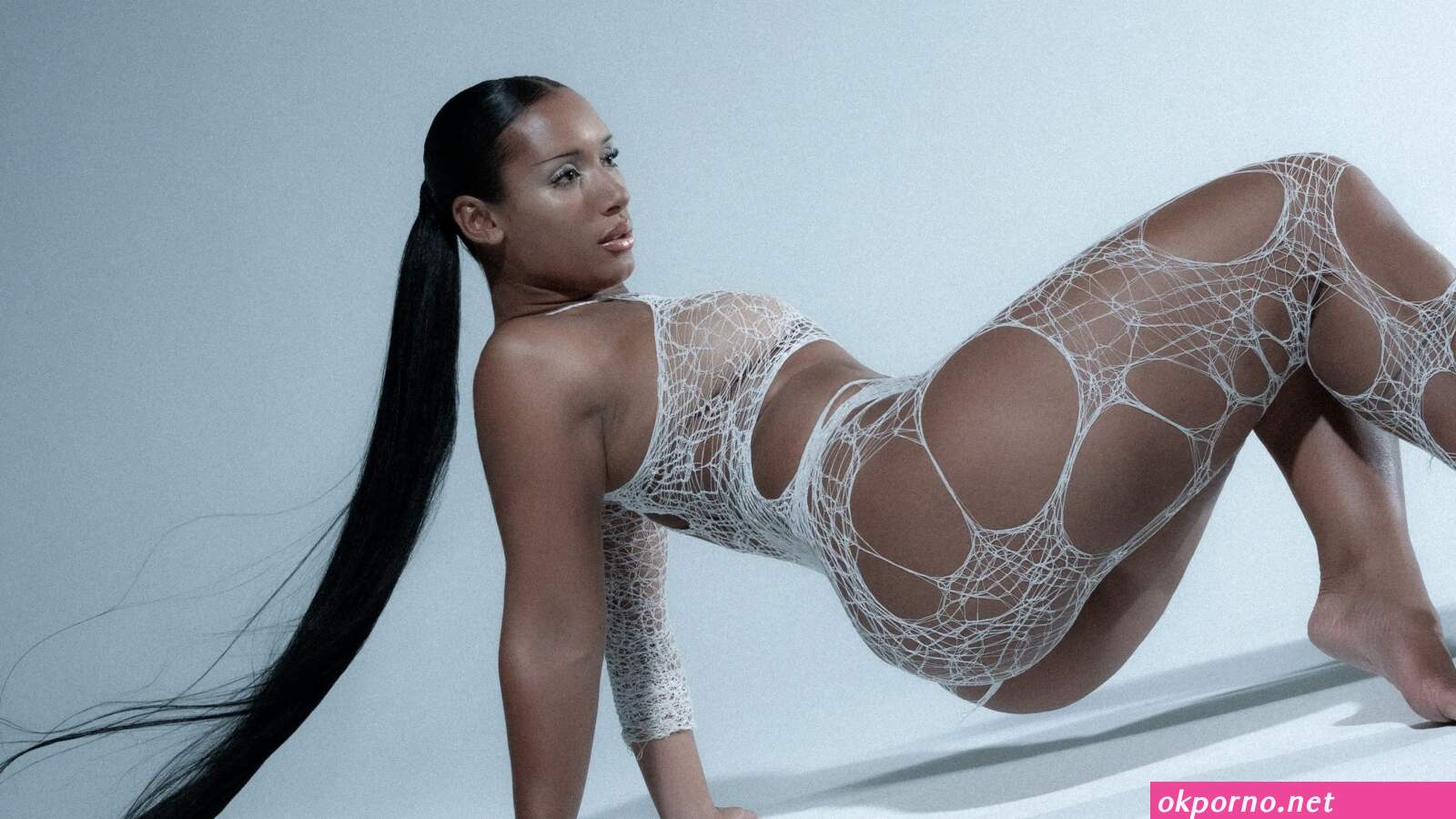 Mor sharon nude