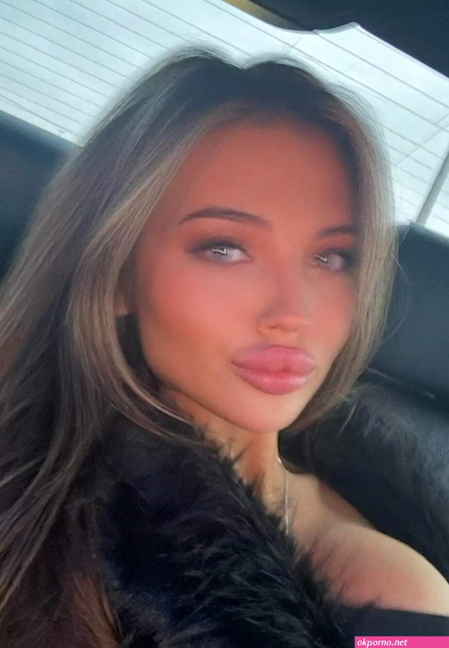 Instagram – Lilli Cassidy [Nudes]