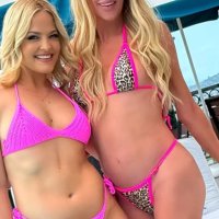 Brandi Glanville Hangs With Porn Star Alexis Texas Distracts From Face Issue