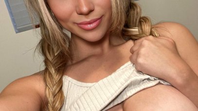 Blowjob nibble