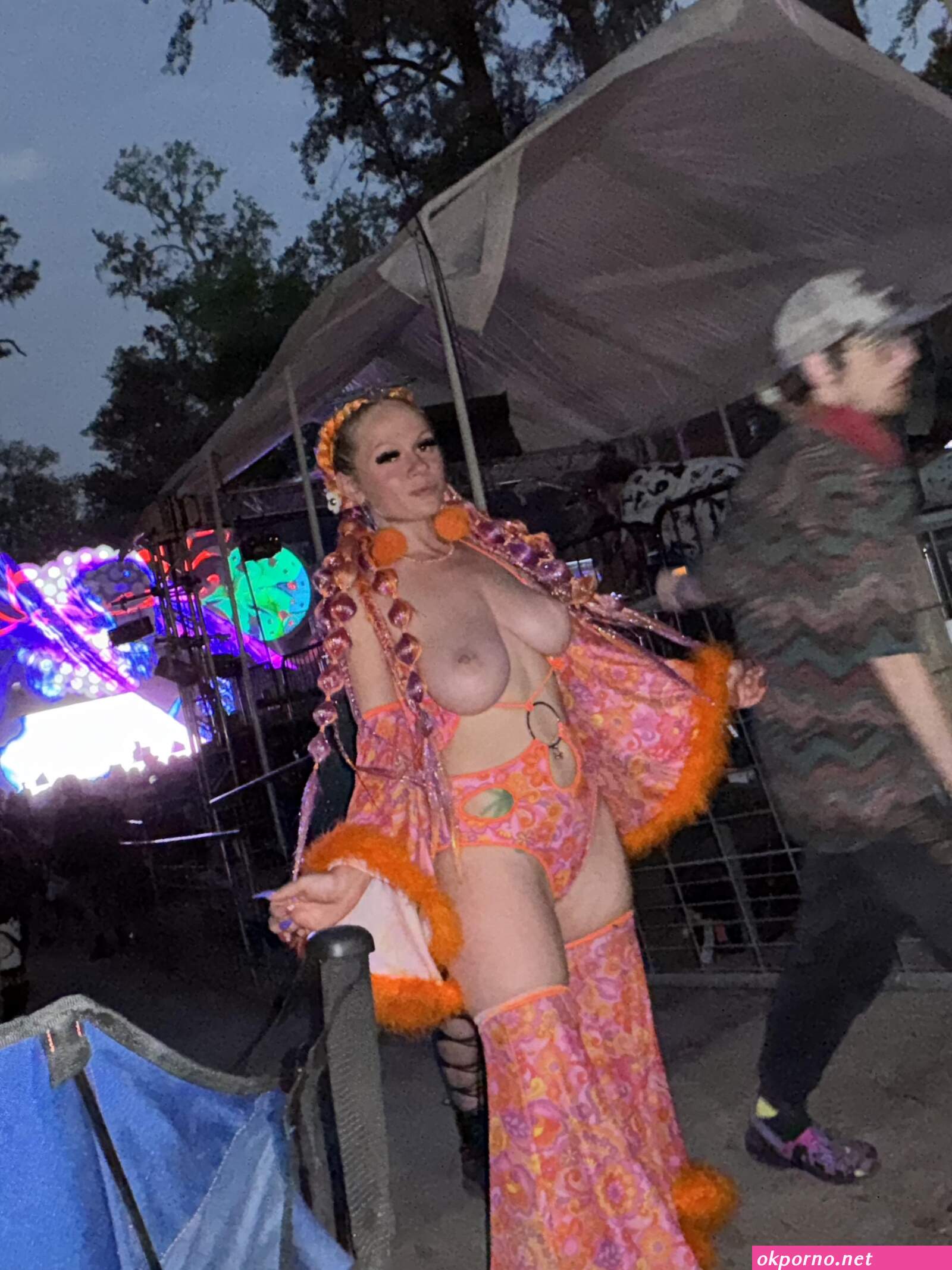 Crowd fuck