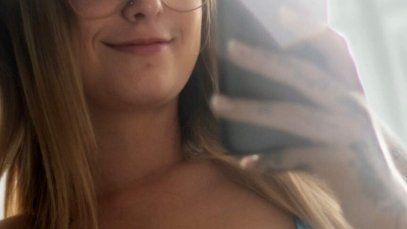 Daniangel420 riding