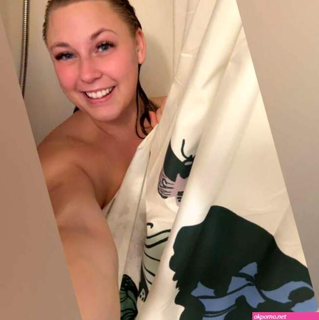 OnlyFans – Zoeyyy / @pretty.smile369
