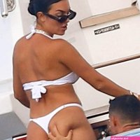 Cristiano Ronaldo Squeezes Georgina Rodriguezs Butt During Vacation