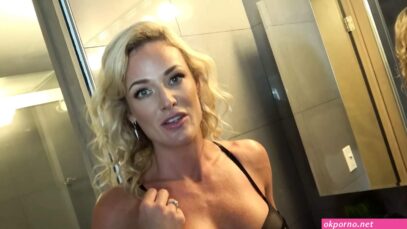 Seller fuck wife
